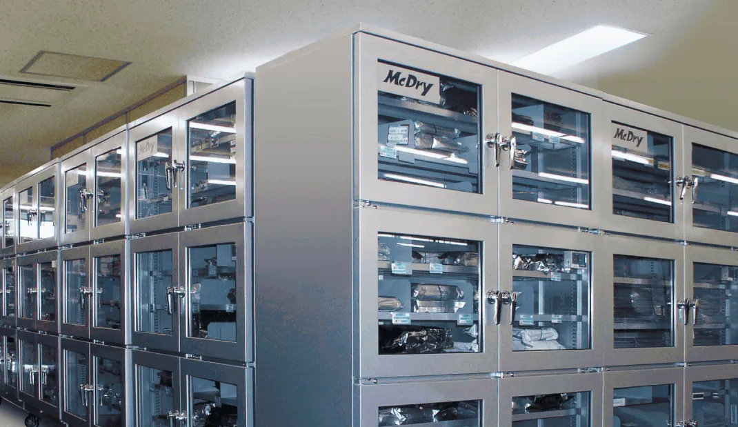 DXU-1001 他品種少量生産の倉庫でのICパッケージの保管例