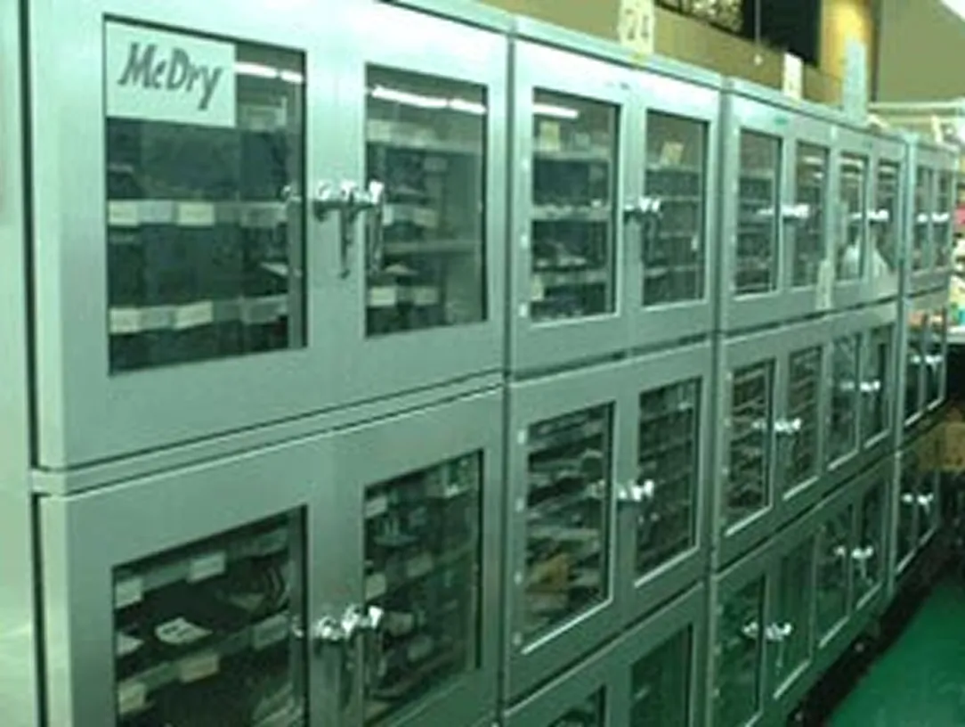 MCU-1001 他品種少量生産の倉庫でのICパッケージの保管例