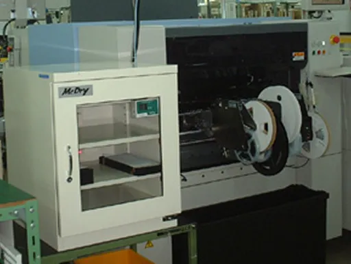 実装残でのicパッケージの保管例